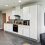 Hub At New Bridewell شقة