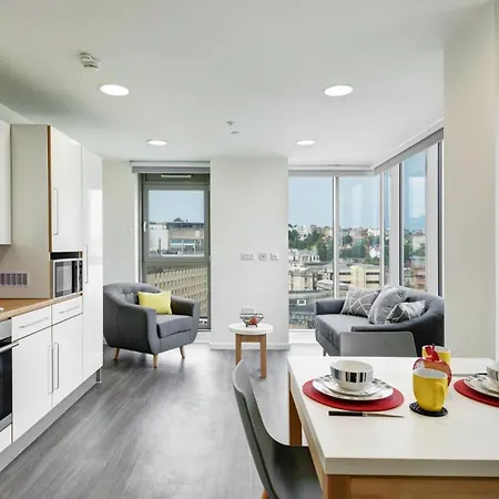 Hub At New Bridewell