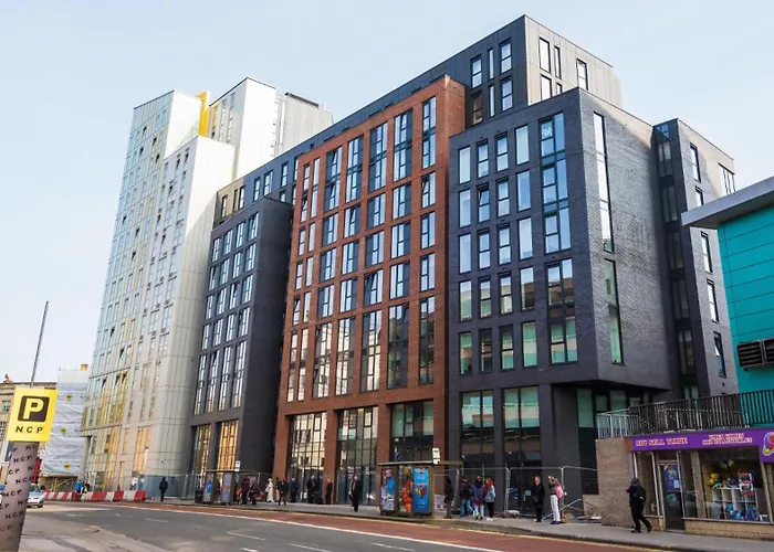 Hub At New Bridewell *