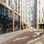 Апартаменти Hub At New Bridewell