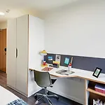Апартаменти Hub At New Bridewell *