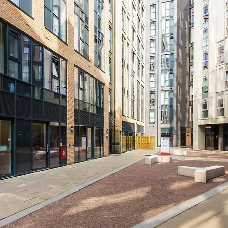 Hub At New Bridewell *