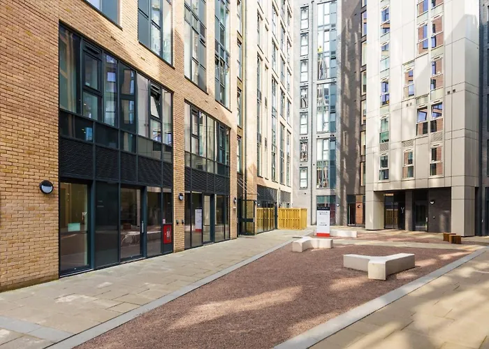 Apartment Hub At New Bridewell