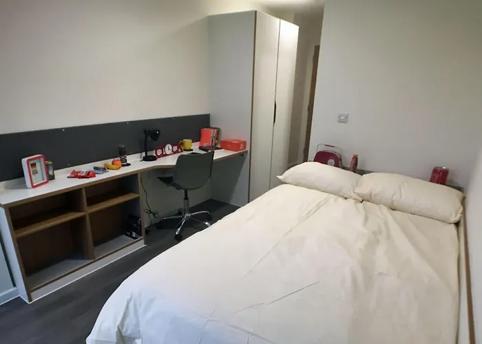 Hub At New Bridewell *